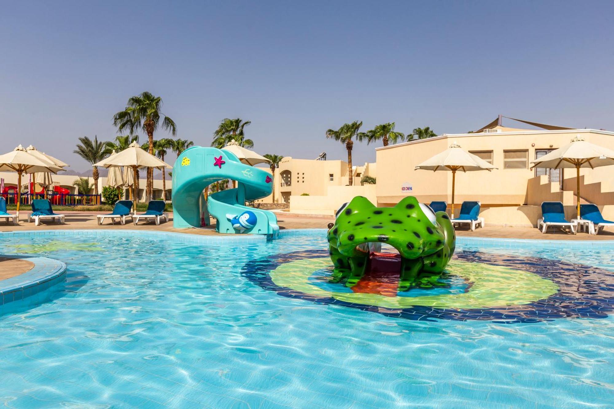 ホテル Xperience Kiroseiz Aquapark Premier-Naama Bay シャルム・エル・シェイク エクステリア 写真 The swimming pool at the Dead Sea Spa Resort